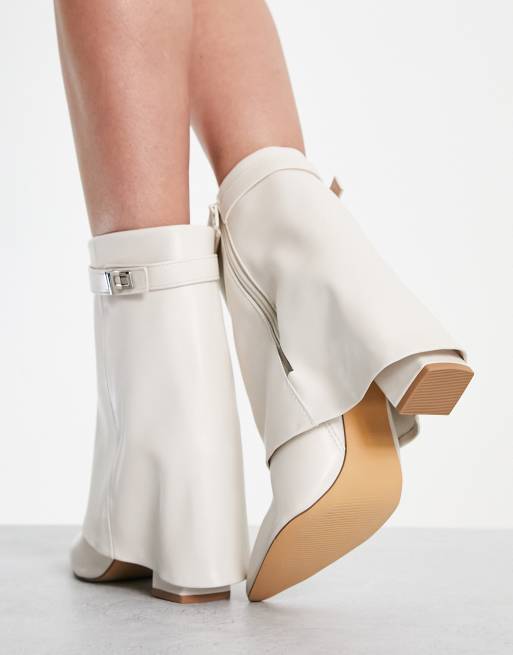 Public Desire Wide Fit - Fyre - Bottes à talon et rabat - Blanc , 4 de 4