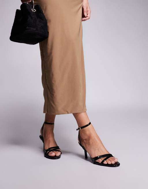 Public Desire Wide Fit - Juliette - Sorte sandaler med stropper og hæl, 4 af 4