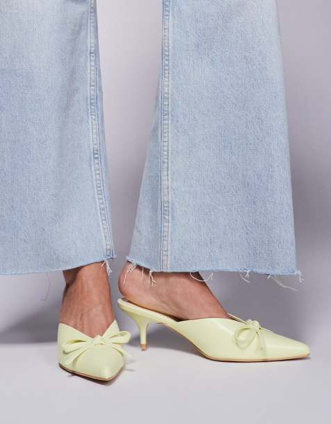 Public Desire Wide Fit - Lionheart - Mules pointues à petit talon et nœud - Jaune - view 1