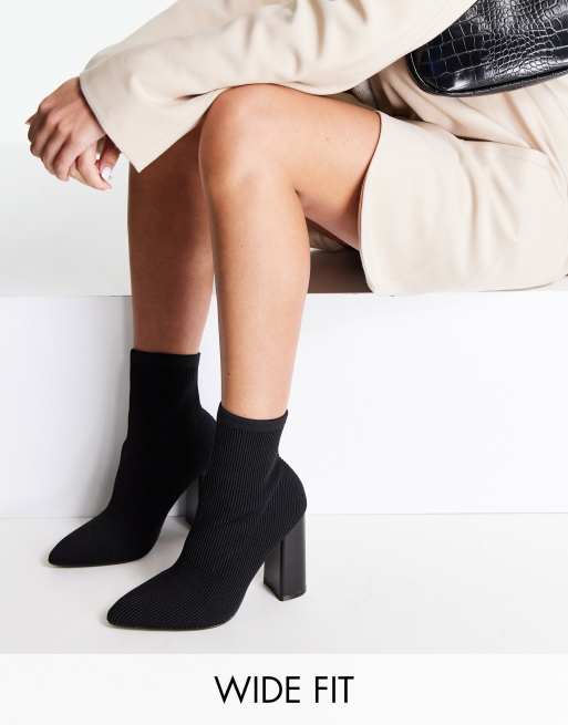 Public Desire Wide Fit – Loyal – Czarne dzianinowe botki na obcasie klockowym