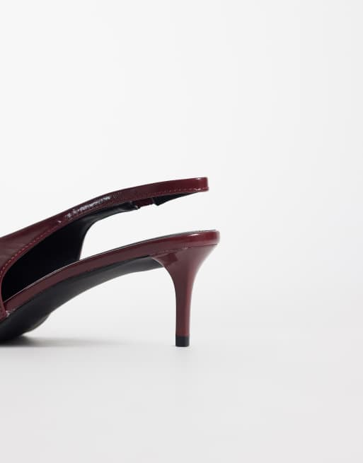 Public Desire Wide Fit lychee slingback sko med kitten-hæl i burgundy, 4 af 4