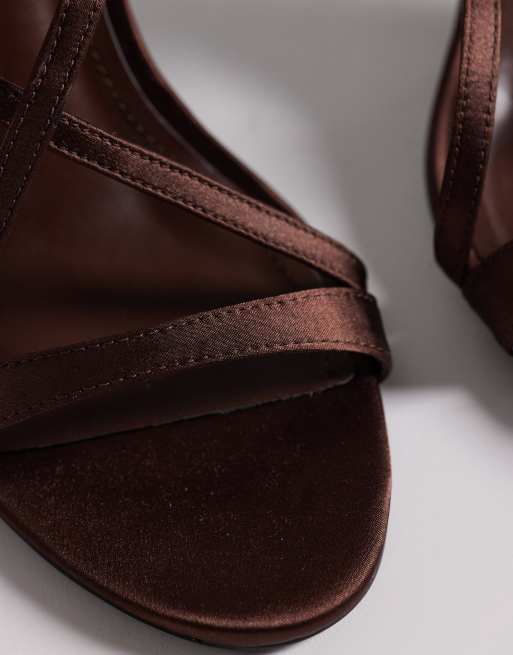 Public Desire Wide Fit - Sheer - Sandales satinées à talon - Marron, 2 de 4