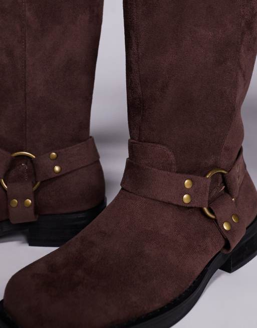 Public Desire Wide Fit – Sienna – Bruna bikerboots i mockaimitation med bred passform, 3 av 4
