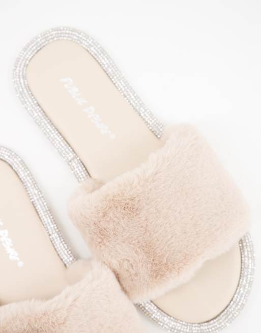 Public desire best sale fluffy slippers