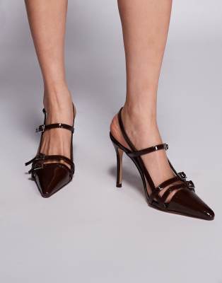 Public Desire Wide Fit - Sushi - Absatzschuhe aus Lackleder in Braun mit Schnallen, weite Passform