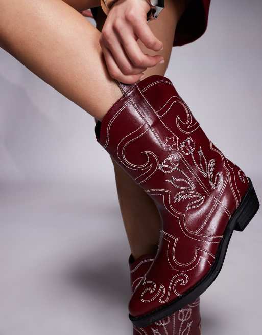 Public Desire Wide Fit Ula western ankle boots in burgundy, 4 of 4