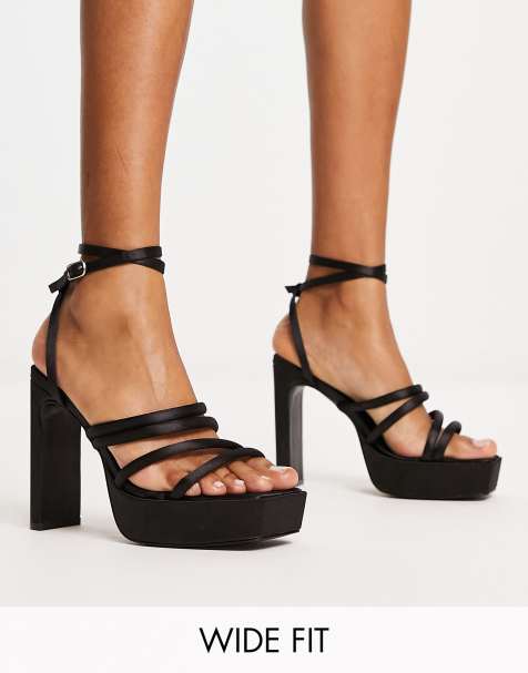 Public Desire Wide Fit - Viola - Sandali a pianta larga in raso nero con plateau - view 1
