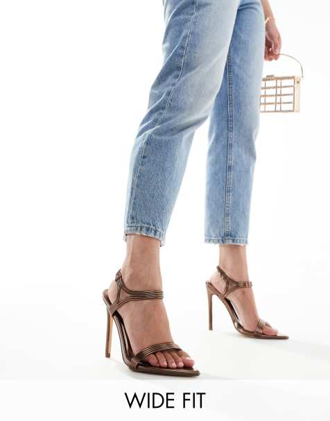 Public Desire Wide Fit – Volta – Sandały na obcasie w kolorze metalicznego brązu - view 1