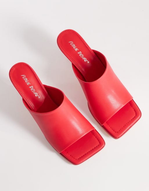 Public Desire - Winnie - Sandali stile sabot rossi con tacco e punta squadrata, 2 di 4