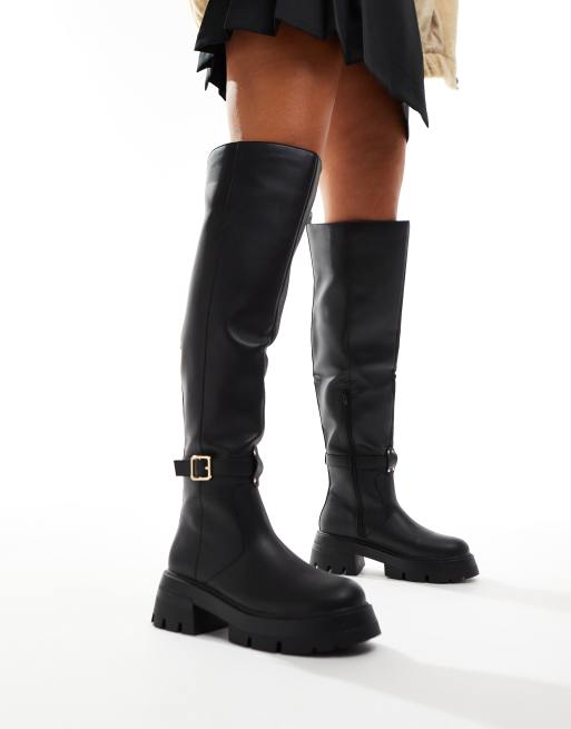Public Desire – Zelda – Overknee-Stiefel in Schwarz mit Tasche und dicker Sohle, 3 von 4