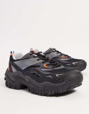 black chunky sneakers men