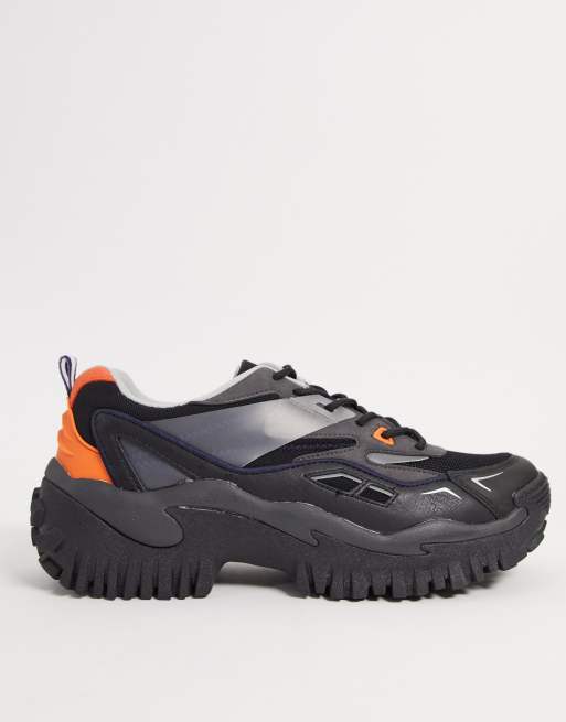 Pull and Bear — Sorte chunky sneakers