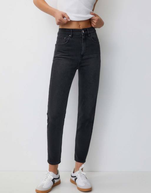 Pull & Bear - Comfort mom jeans in zwart