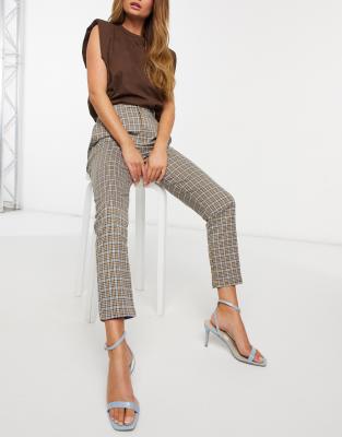 Pull \u0026 Bear - Geruite broek met elastische taille in bruin | ASOS