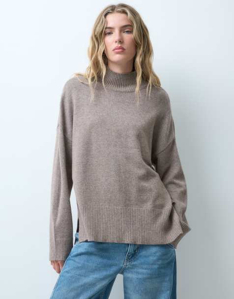 Pull en maille à col montant en beige foncé - view 1