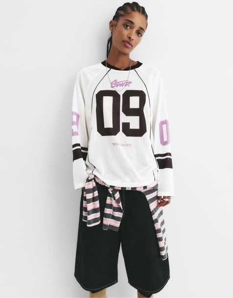 Pull&Bear 09 stwd soccer t-shirt in ice