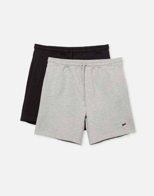 Pull&Bear 2-pack of stwd bermuda short sweatpants in black, 3 of 4