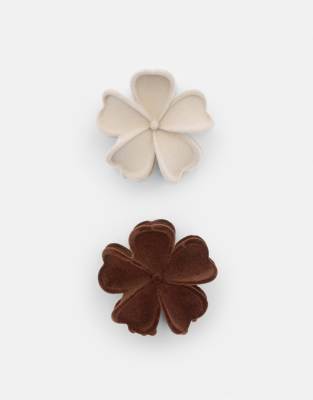 Pull & Bear - 2er-Pack Blumen-Haarklammern aus Samt in Braun-Brown
