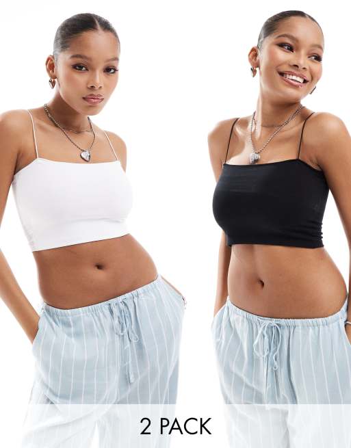 Pull&Bear – 2er-Pack kurze, gerippte Schlauchoberteile in Weiß und Schwarz mit Riemchenträgern