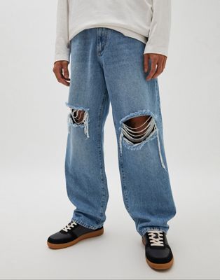Pull&Bear 90's baggy jeans with rips in blue