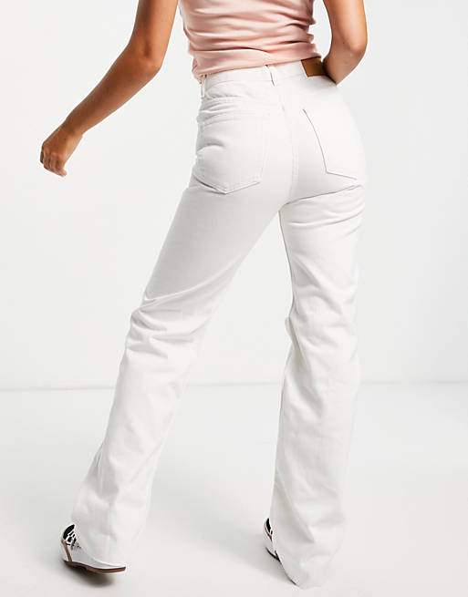 Women Pull&Bear 90's straight leg jeans in white 