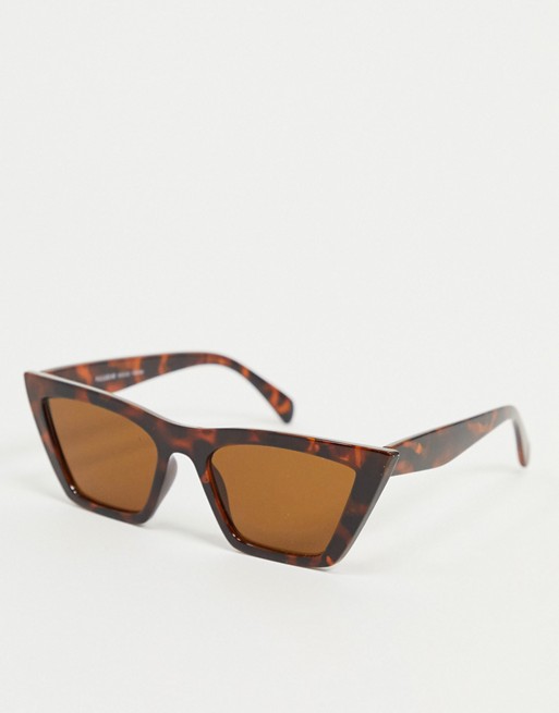 Pull&Bear angled cateye sunglasses in tortoiseshell
