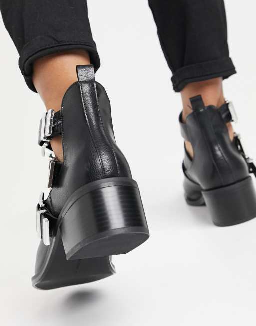 Ankle boots 2025 with buckle detail