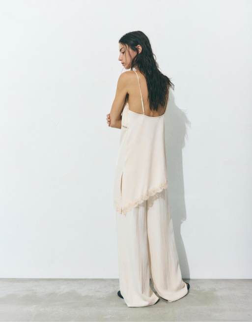 Pull&Bear Asymmetric camisole top in champagne, 4 of 4