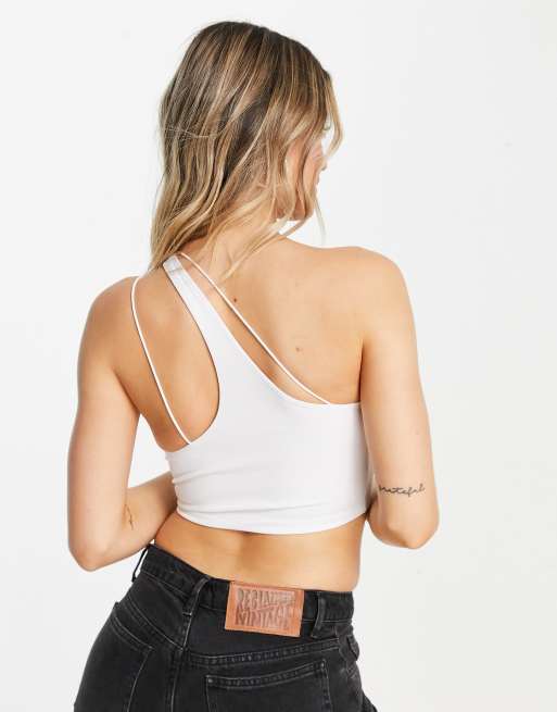 Pull&Bear asymmetric detail cropped top in white, 2 of 4