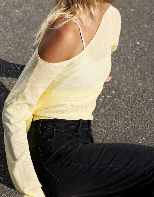 Pull&Bear Asymmetric fine knit jumper in yellow, 3 of 7