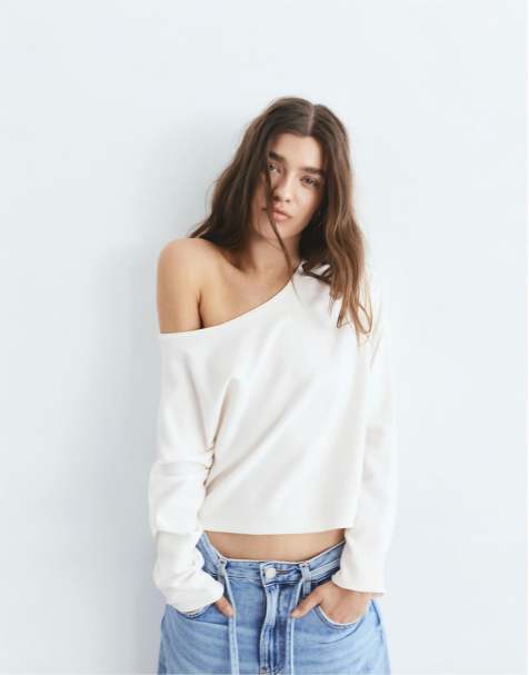 Pull&Bear Asymmetric jumper in beige - view 1