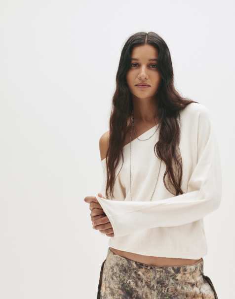 Pull&Bear Asymmetric neckline sweater in beige - view 1