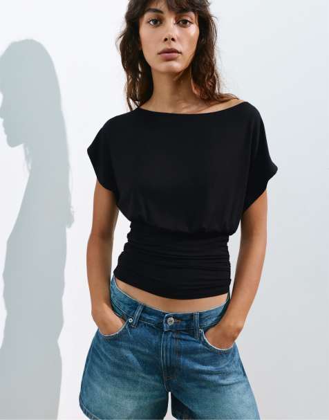 Pull&Bear Asymmetric top in black - view 1