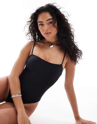 Pull & Bear - Badeanzug in Schwarz