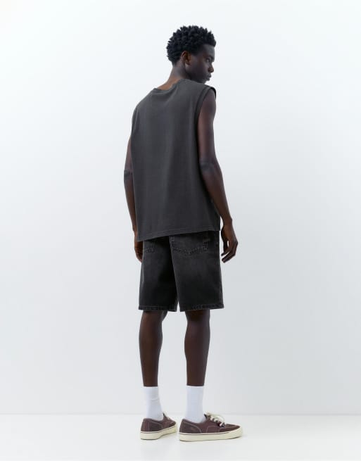 Pull&Bear Baggy denim bermuda shorts in faded black, 2 of 4