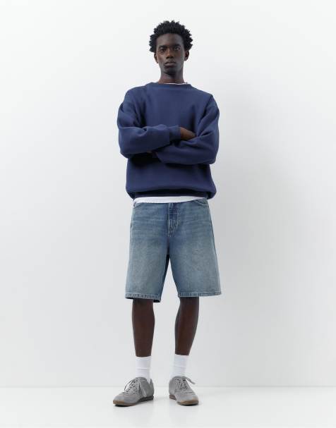 Pull&Bear Baggy denim bermuda shorts in medium blue