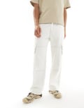 [Pull & Bear] Pull & Bear baggy denim cargo pants in ecru-White 40 Ecru