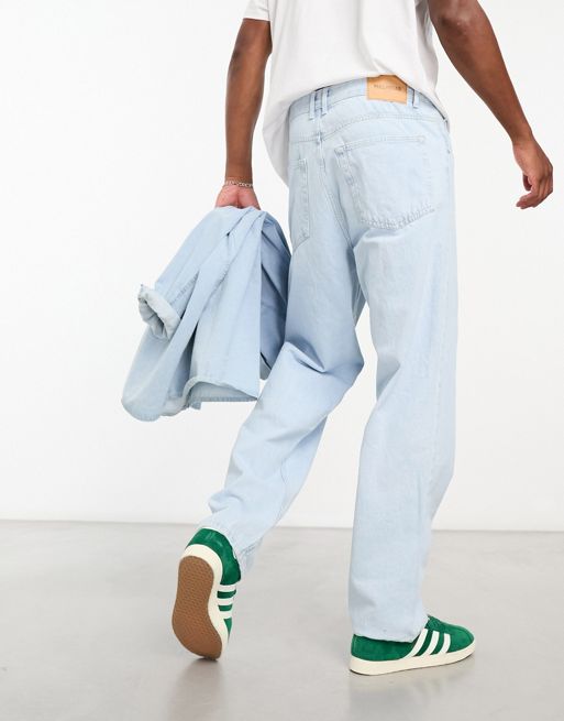Pull&Bear baggy fit jeans in mid blue