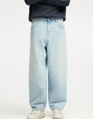 Pull & Bear Baggy Fit Jeans In Mid Blue-gray In Blue