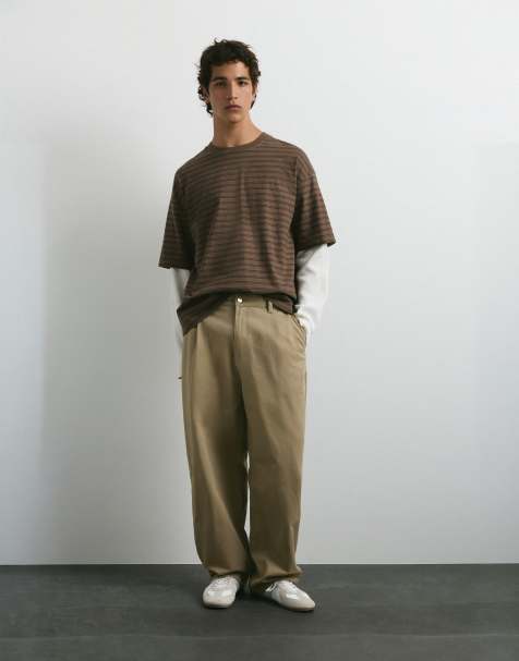 Pull&Bear Baggy-Hose mit Abnähern in Beige - view 1