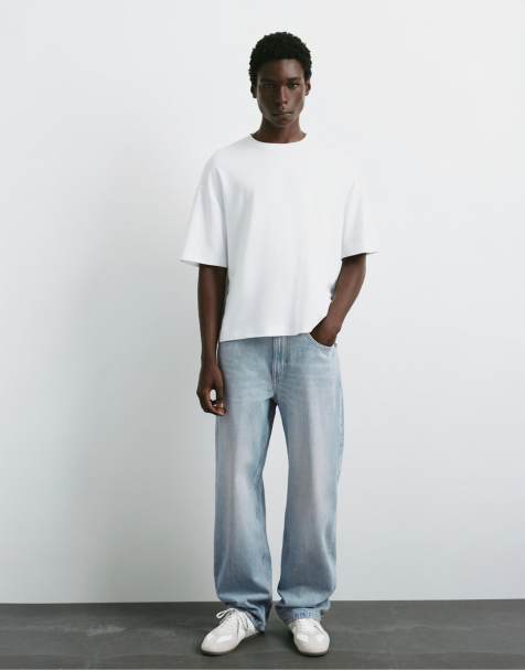 Pull&Bear – Baggy-Jeans in hellem Indigoblau - view 1