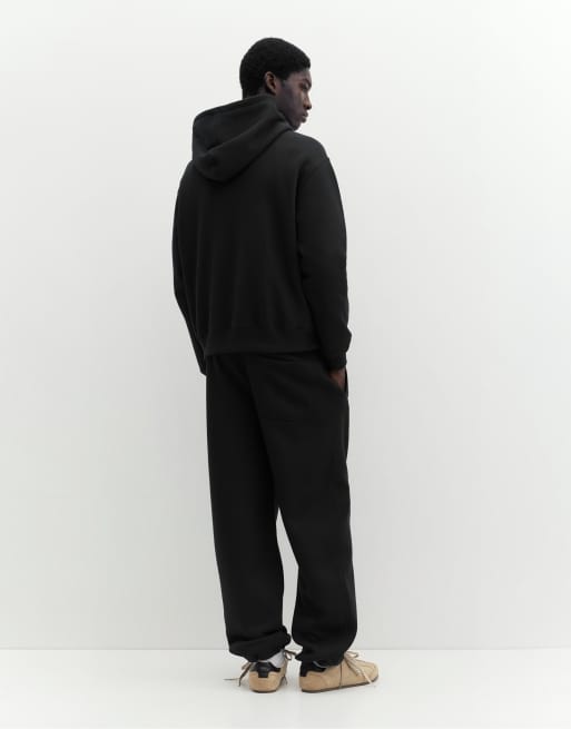 Pull&Bear Baggy joggers in black, 2 of 7