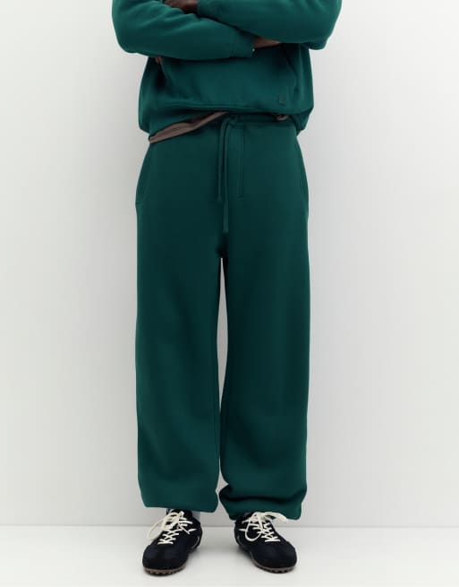 Pull&Bear baggy joggingbroek in flesgroen, 4 van 7