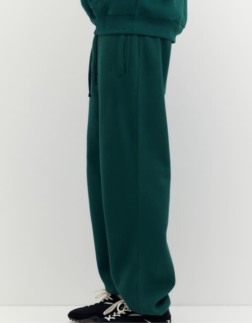 Pull&Bear baggy joggingbroek in flesgroen, 5 van 7