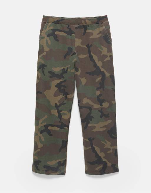 Pull&Bear Baggy printed jogger trousers in khaki, 5 of 7