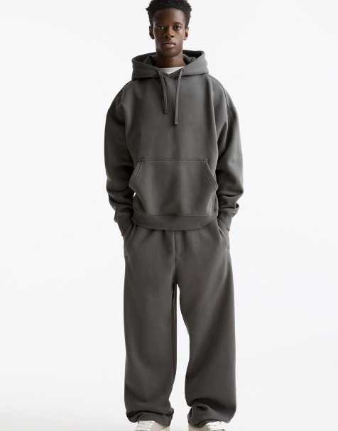 Pull&Bear baggy tracksuit bottoms in anthracite grey - view 1