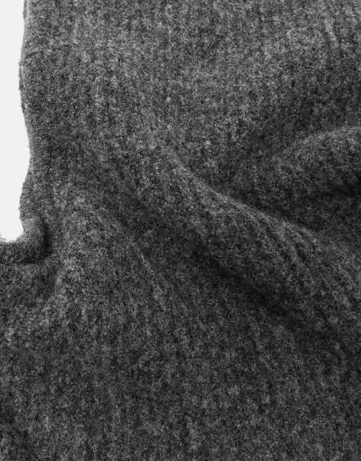 Pull&Bear balaklava med scarf i grått med ull, 2 av 3