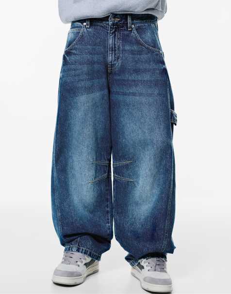 Pull&Bear Balloon fit jeans with embroidered pocket in medium blue - view 1