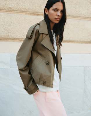 Pull & Bear Balloon-fit Short Trench Coat In Green