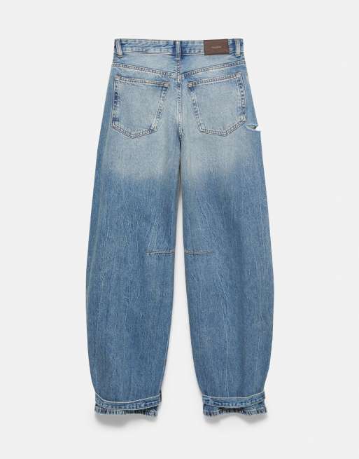 Pull&Bear Balloon  jeans with ripped details and adjustable tab in medium blue, 7 of 7